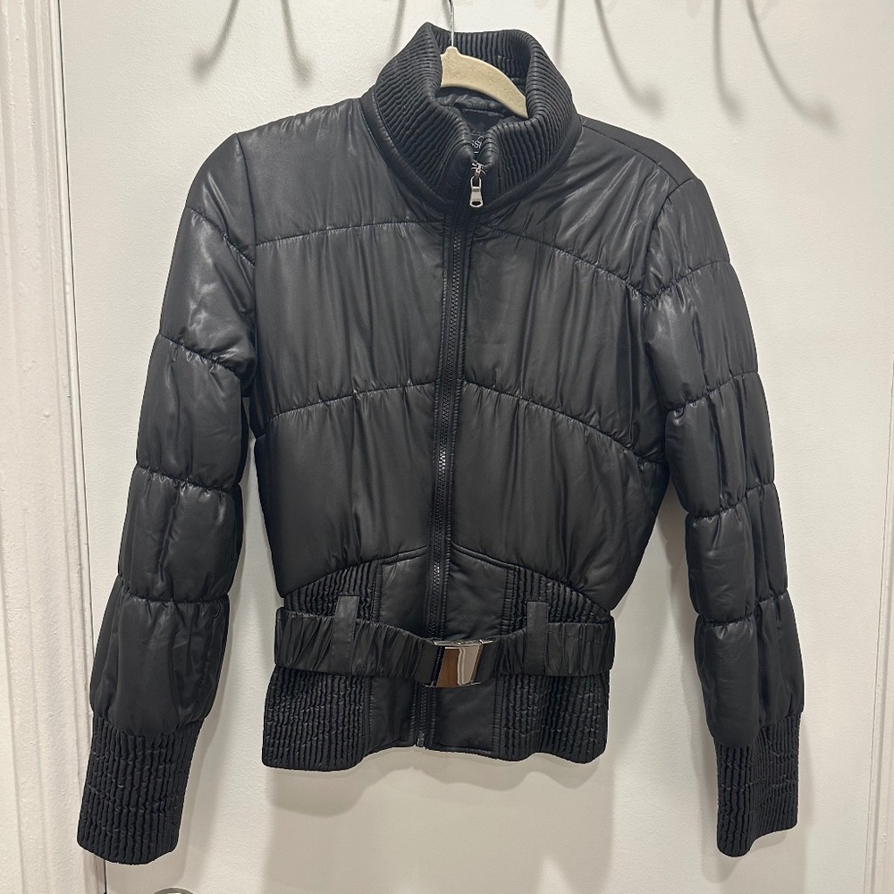 Vigoss Collection women’s black puffer jacket